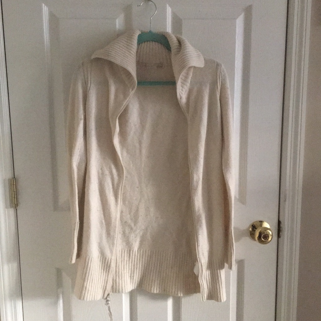 Old Navy Cream Turtleneck Zip Up Cowlneck Sweater Size Small
